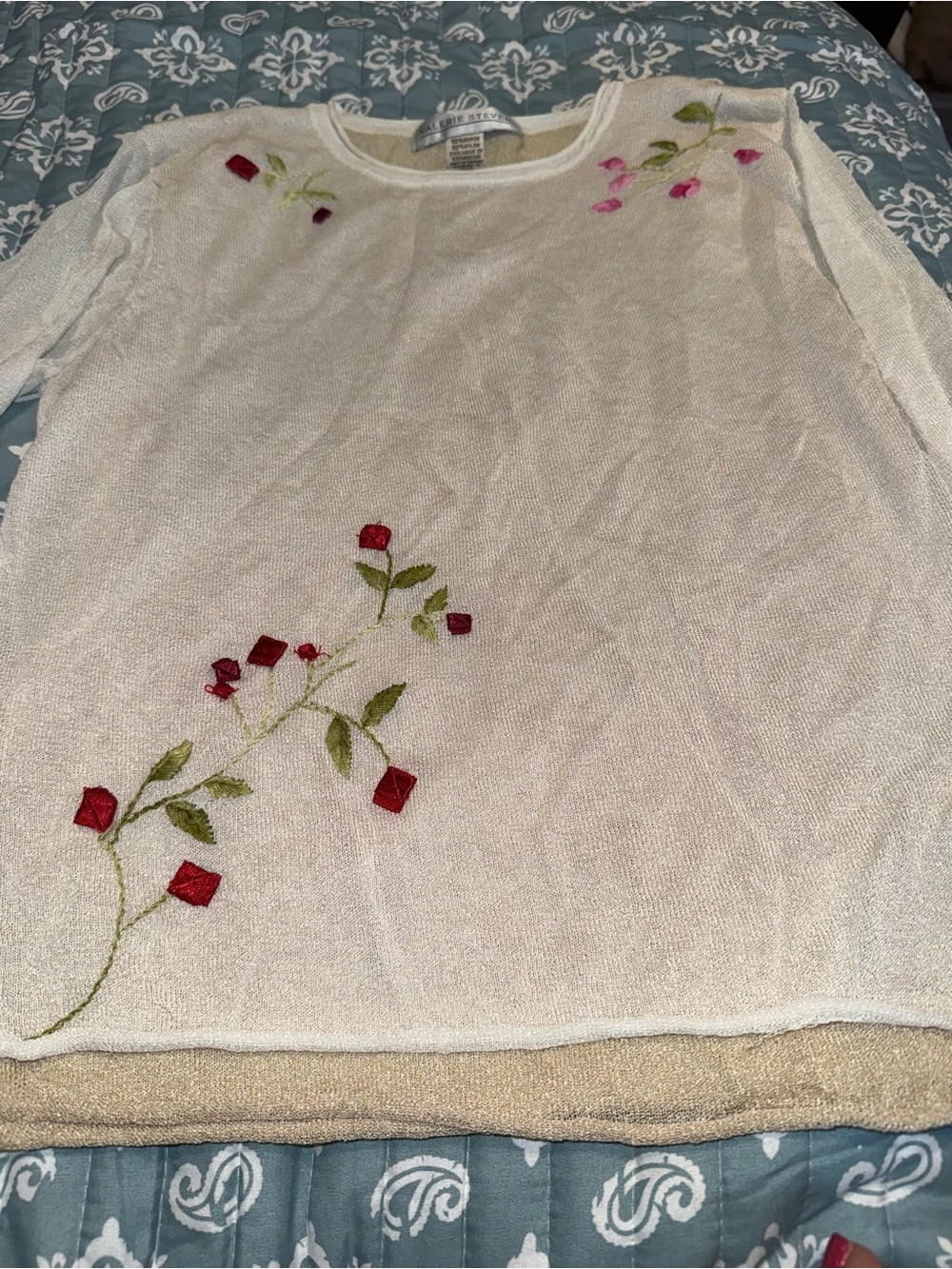 Valerie Stevens Cream Crewneck Sweater with Red & Pink Floral Embroidery
